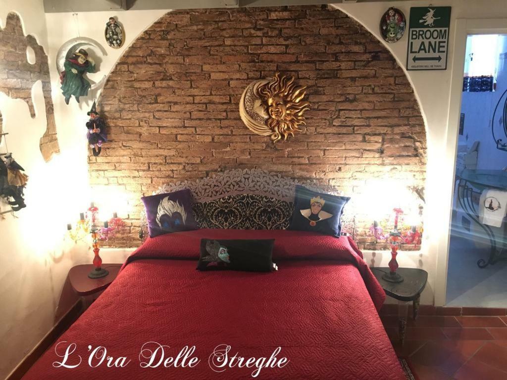 ליבורנו L'Ora Delle Streghe B&B Centralissimo מראה חיצוני תמונה
